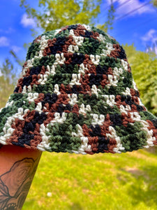 Men’s Crochet Bucket