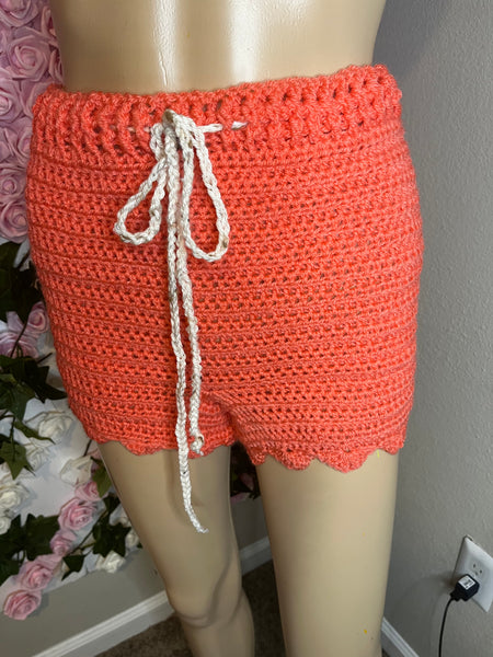 Crochet Daisies (shorts)